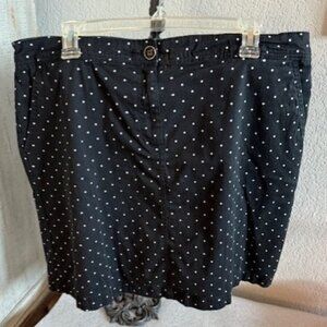 WOMEN’S SKORT, KAREN SCOTT, BLACK WITH WHITE DOTS, Size 16